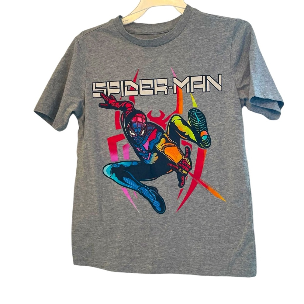 Gamerverse Spider-Man T-Shirt Medium 8 Gray Short Sleeve NEW